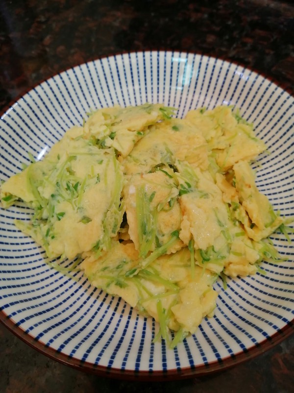 簡簡單單也不失美味~~松柳苗炒雞蛋的做法-家常味炒菜譜