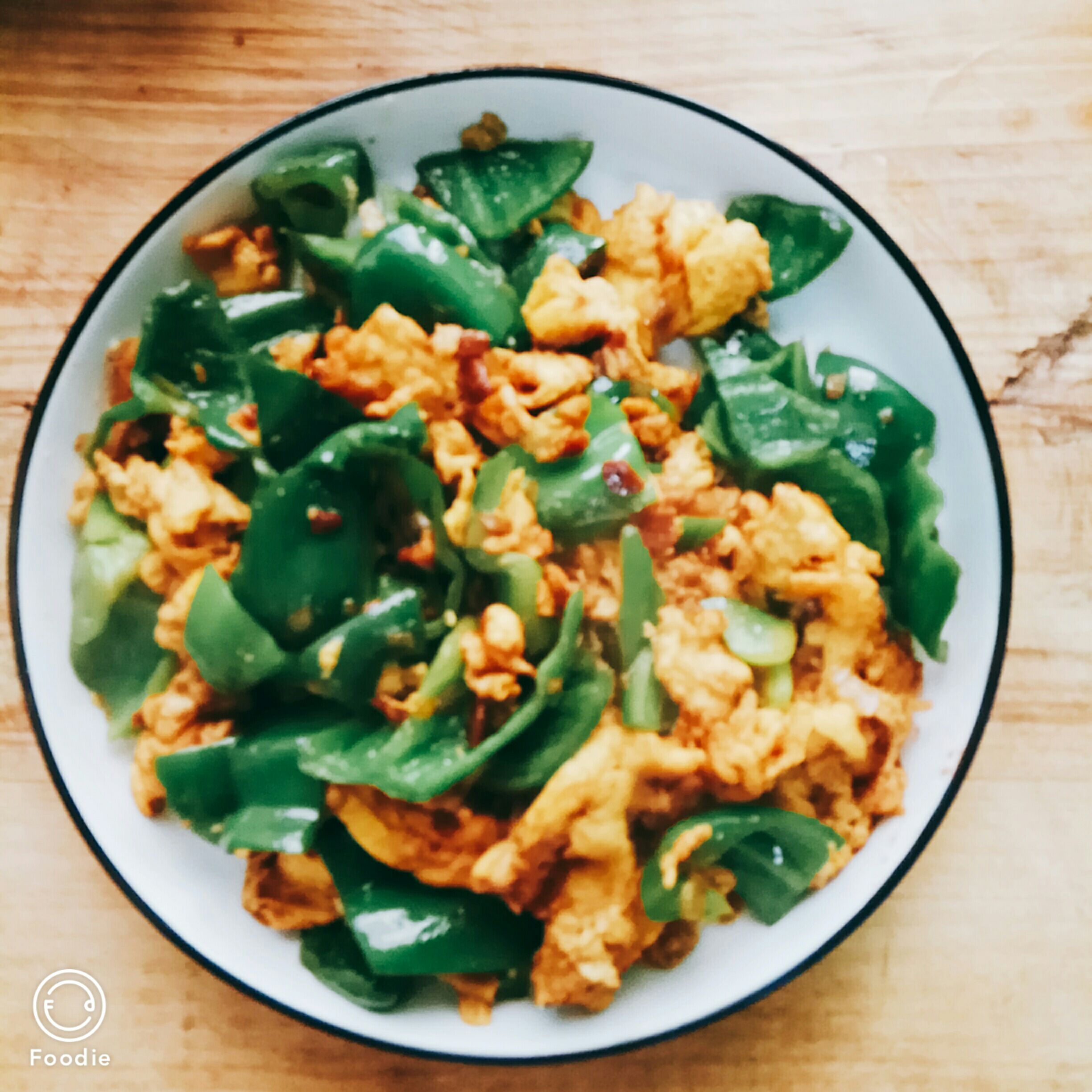 醬炒雞蛋辣椒的做法-家常味炒菜譜