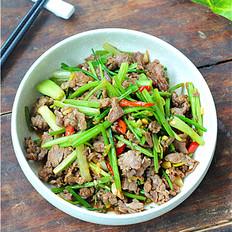 芹菜炒牛肉的作法-香辣味炒菜譜