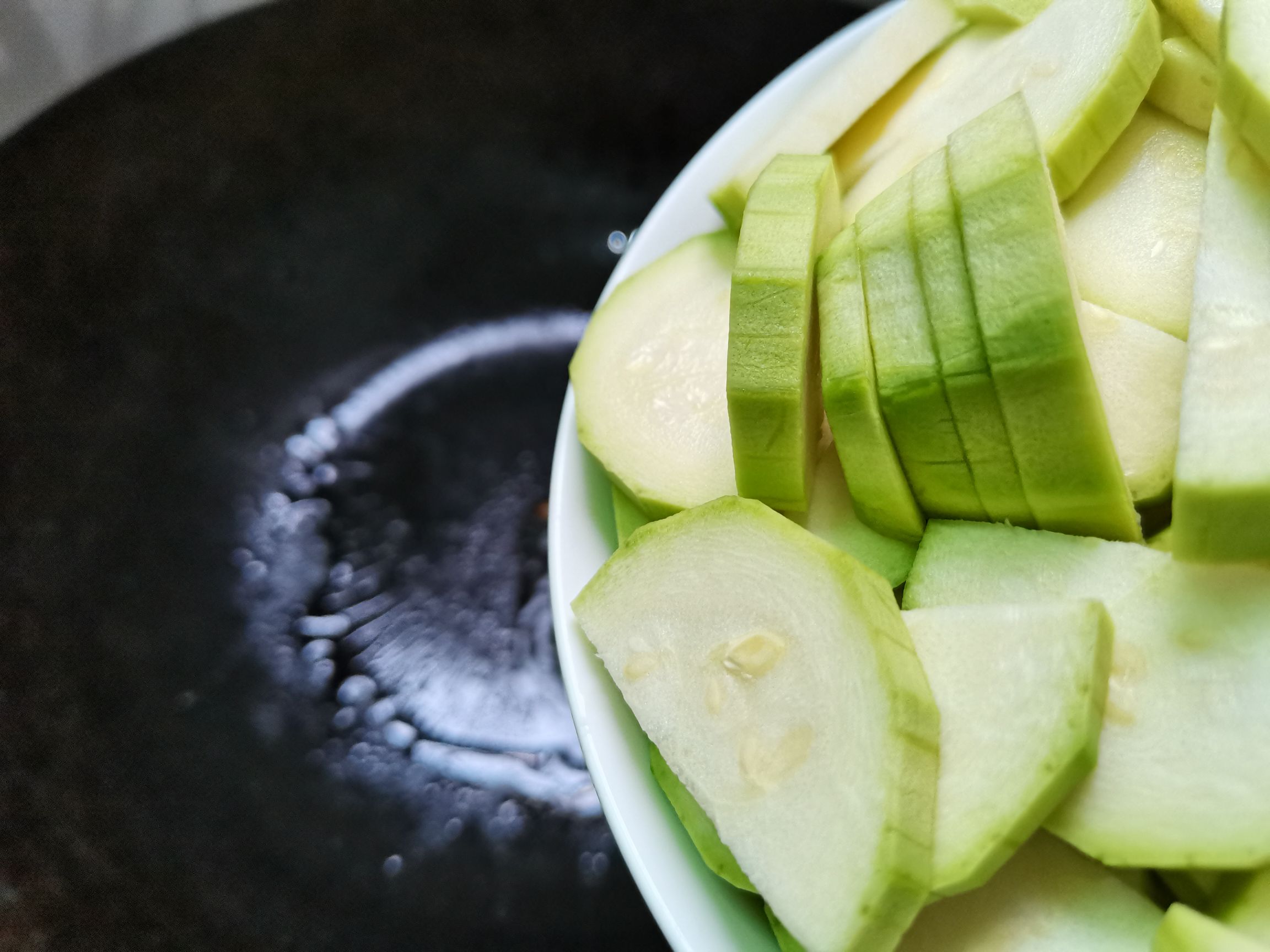 清炒西葫蘆的做法-家常味炒菜譜