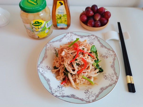 咸香涼拌雞絲的做法-咸鮮味拌菜譜