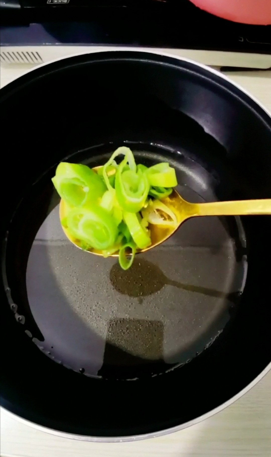 牛腩燉土豆的做法-咸鮮味燉菜譜