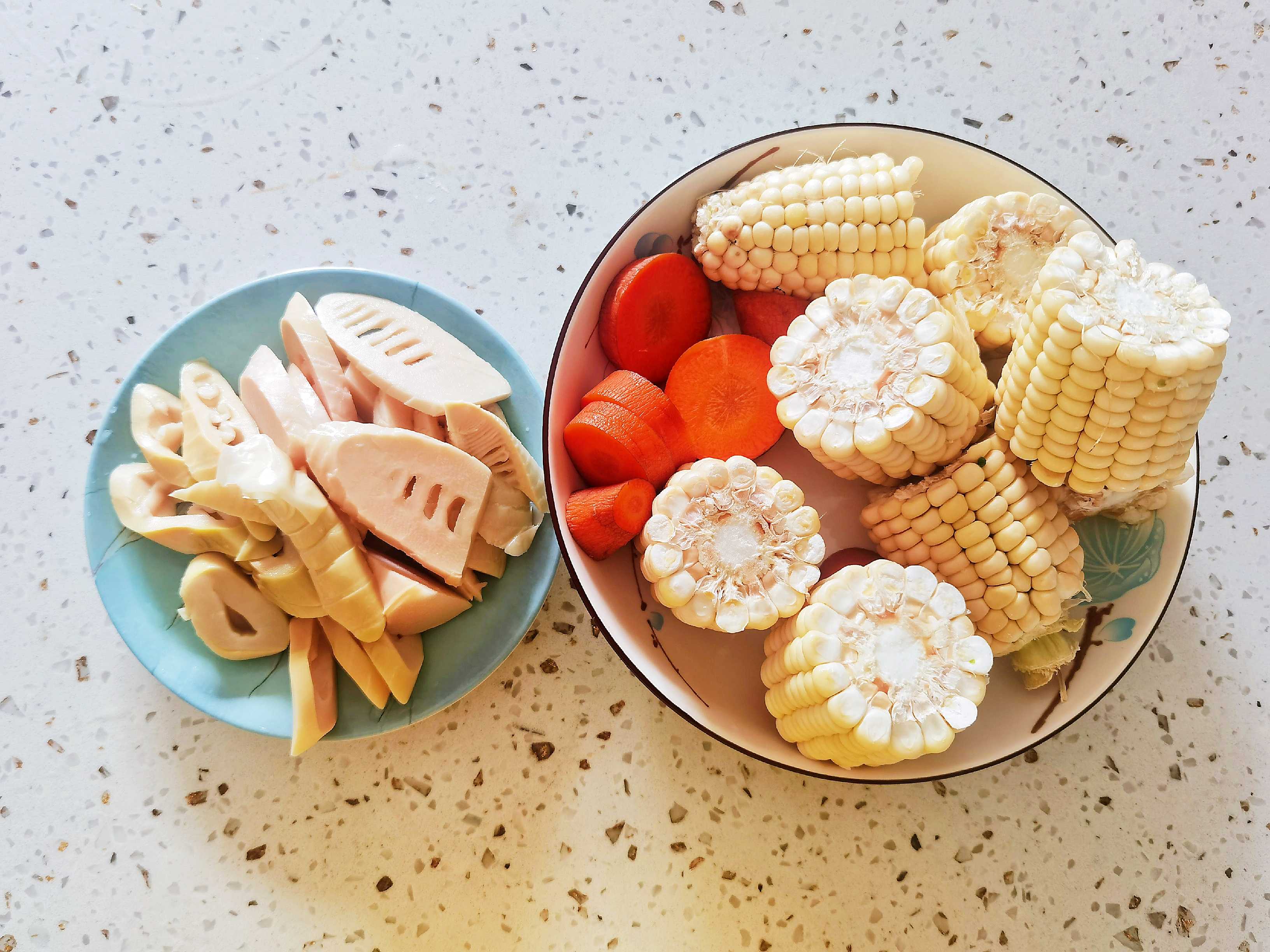 農家田園燉雞翅的做法-家常味燉菜譜