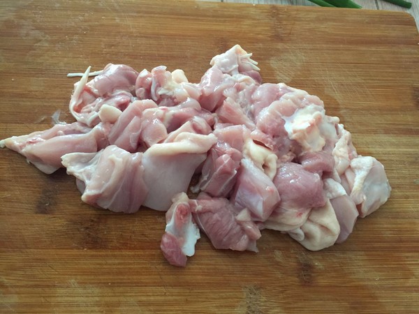 辣炒饞嘴雞的做法-麻辣味炒菜譜