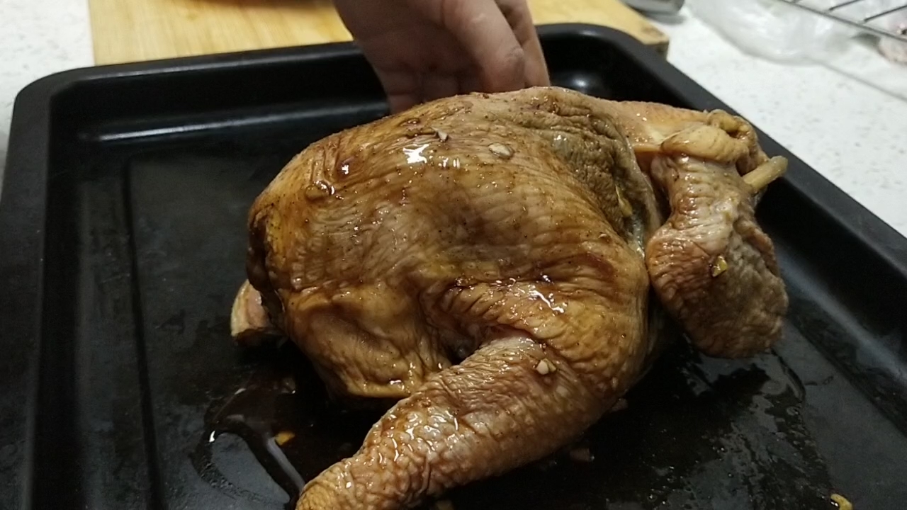 超簡單的脆皮蜂蜜醬油烤雞的做法-咸鮮味烤菜譜