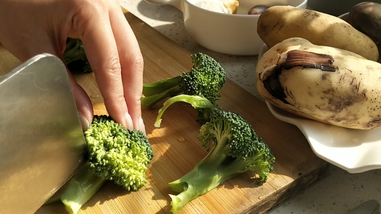 無敵好吃缽缽雞的做法-香辣味煮菜譜