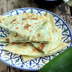 烙小茴香蛋餅的做法-家常味烙菜譜