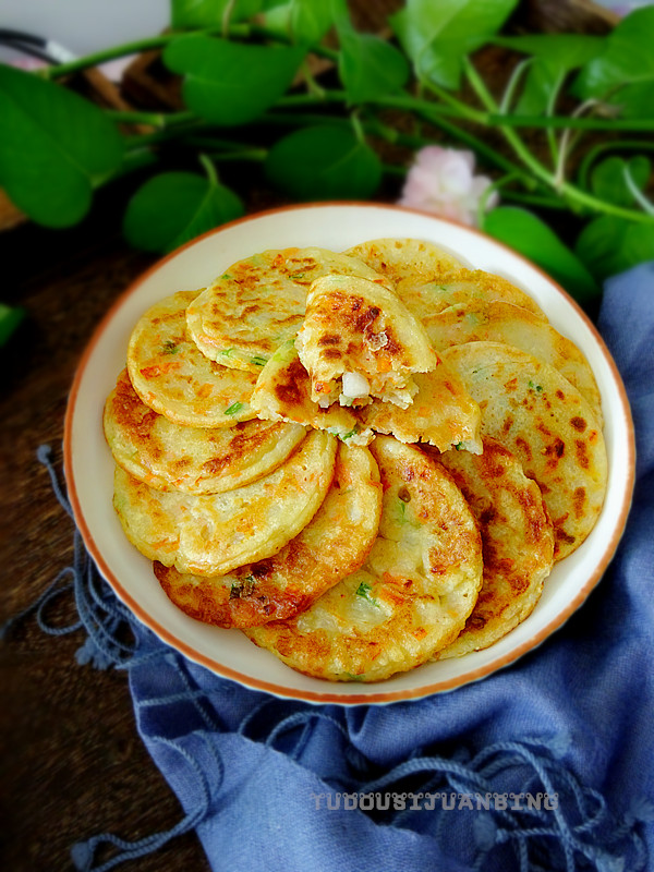 山藥雞蛋餅的做法-咸鮮味烙菜譜