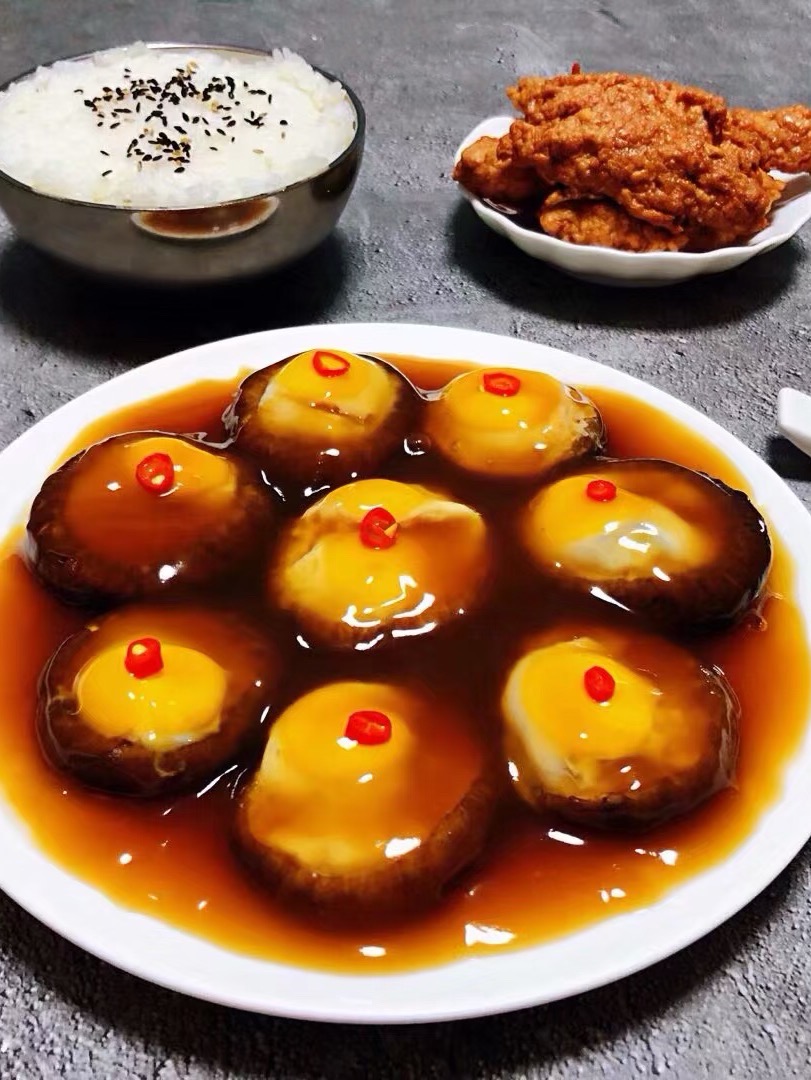 香菇蒸鵪鶉蛋的做法-咸鮮味蒸菜譜