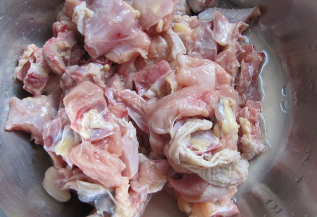 木耳炒雞的做法-咸鮮味炒菜譜