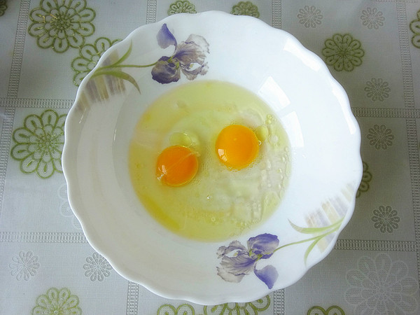 黑芝麻蒸蛋糕的做法-甜味蒸菜譜