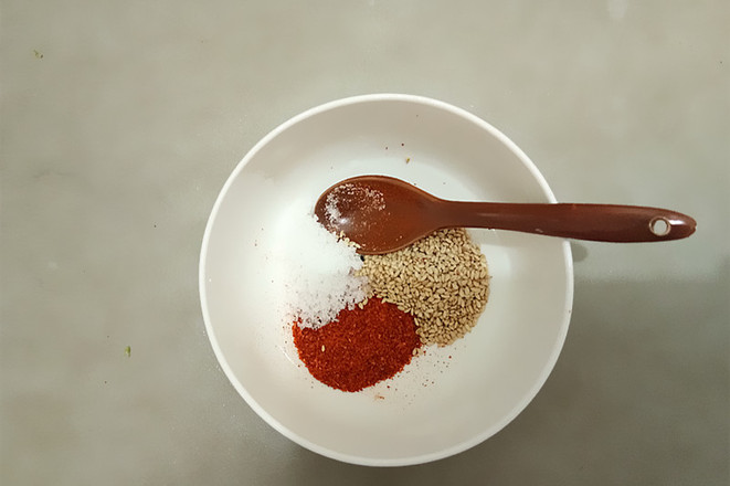 涼拌粉絲的做法-香辣味拌菜譜