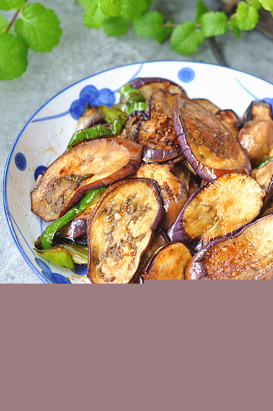 少油版紅燒茄子的做法-家常味煎菜譜