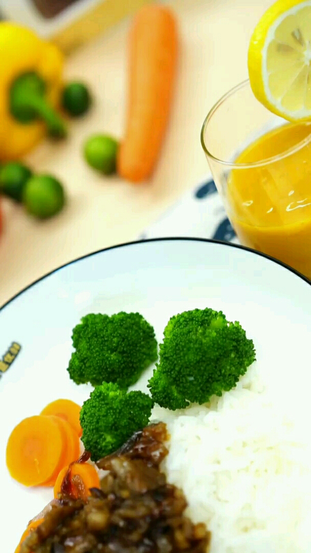 寶寶大人都能吃的肥牛蓋飯的做法-家常味炒菜譜