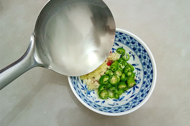 涼拌鵪鶉皮蛋的做法-其它口味拌菜譜