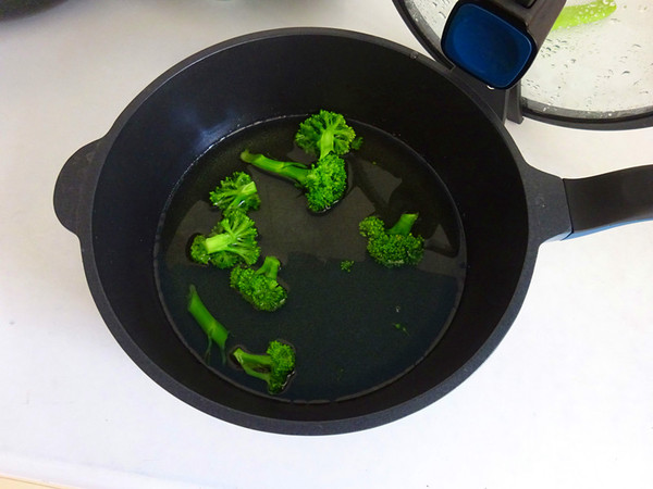 西蘭花飯團的做法-家常味其它工藝菜譜