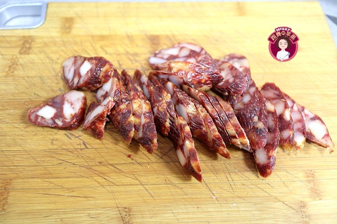 臘腸蒸娃娃菜的做法-其它口味蒸菜譜