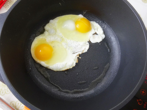 蔬菜煎蛋的做法-咸鮮味煎菜譜