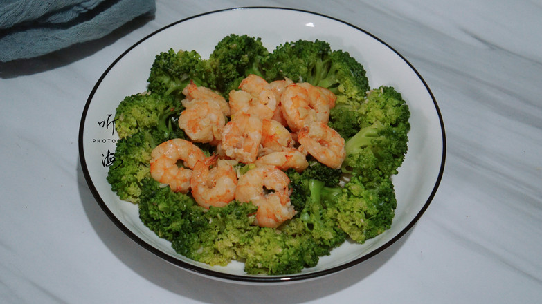 西蘭花蝦仁的做法-家常味炒菜譜