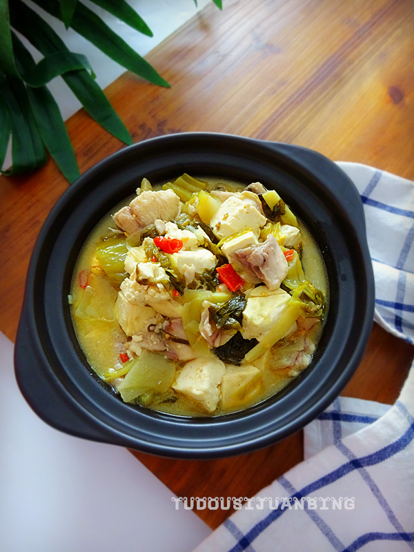 酸菜魚燉豆腐的做法-咸鮮味煮菜譜