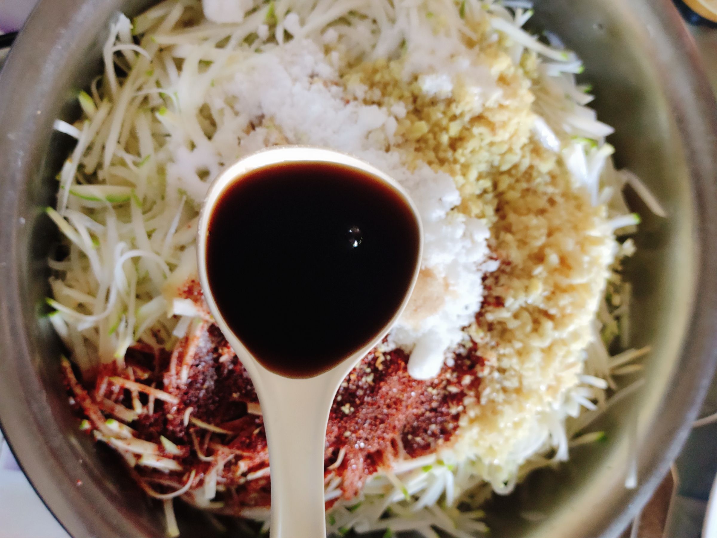 涼拌芥菜絲的做法-香辣味拌菜譜