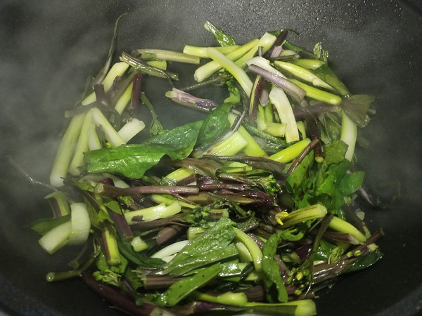 酸辣菜苔的做法-酸辣味炒菜譜