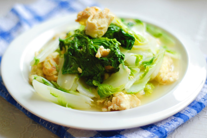 小白菜炒鵝蛋的做法-家常味炒菜譜