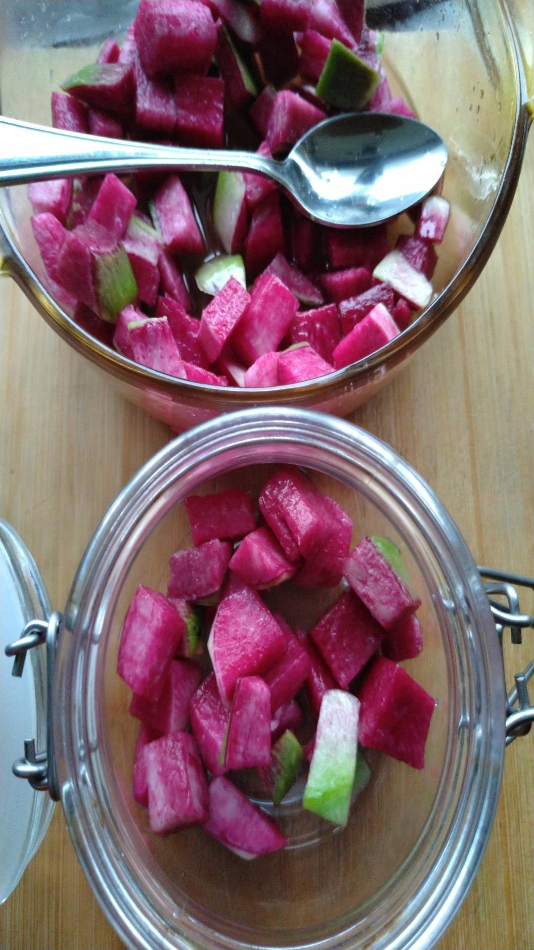 腌制蘿卜的做法-酸甜味泡菜譜