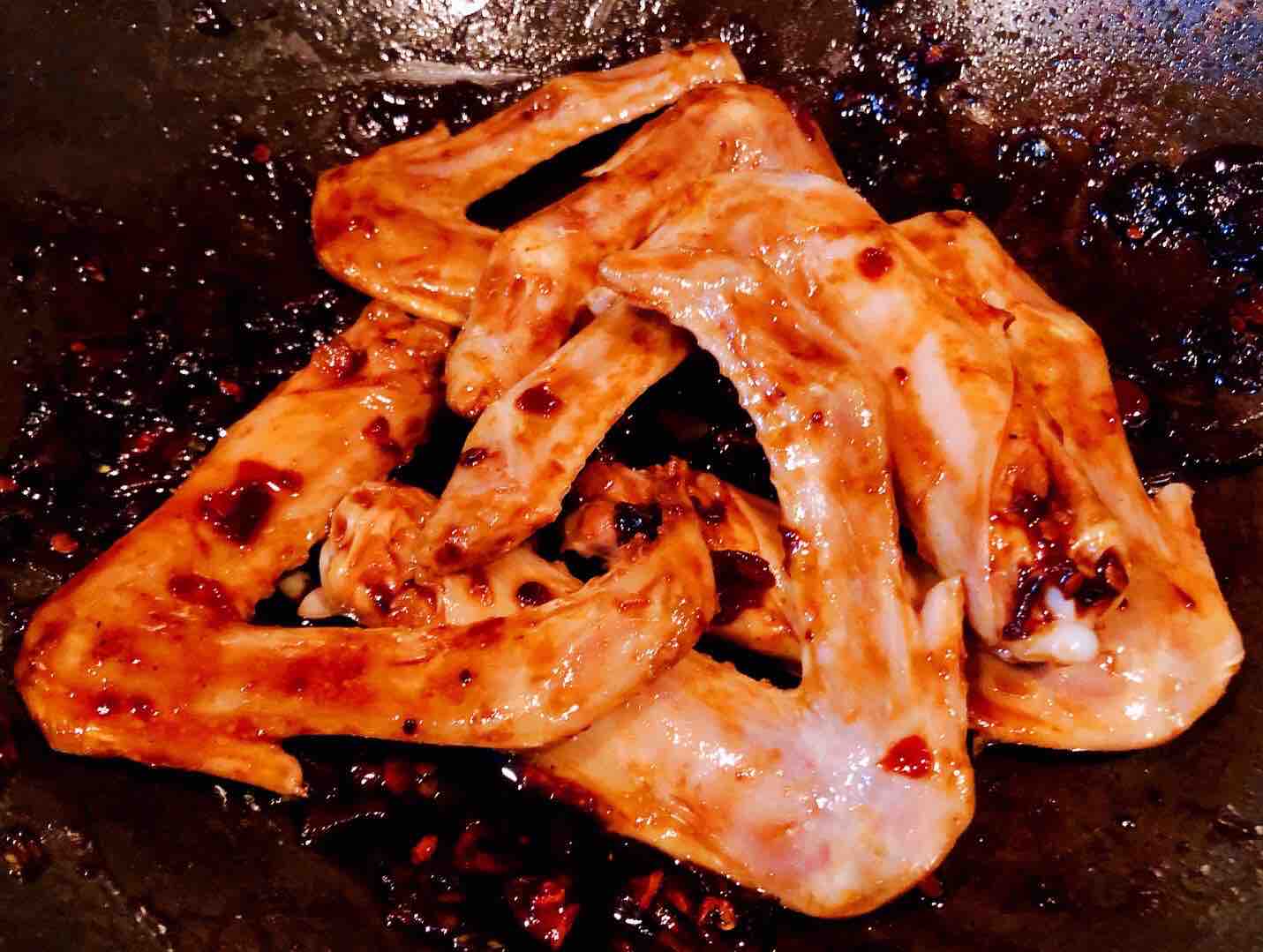 麻辣鴨翅的做法-麻辣味燉菜譜