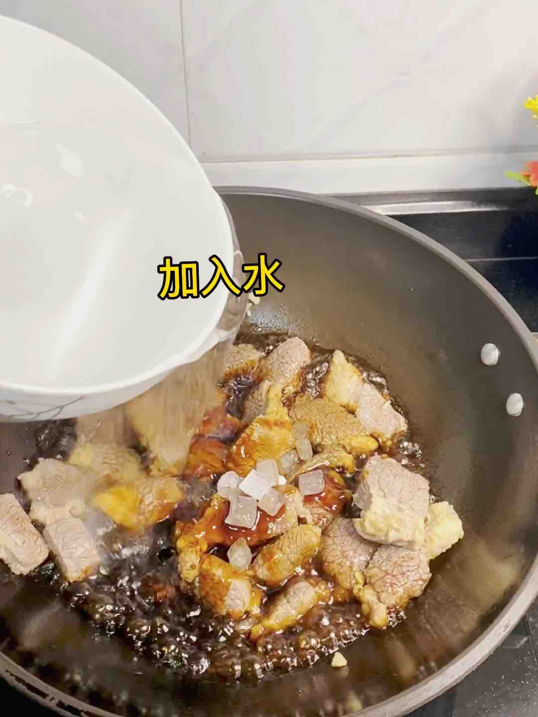 爆香紅燒牛肉燜土豆,這樣煮??一鍋都不夠的做法-家常味醬菜譜-易網(wǎng)健康養(yǎng)生網(wǎng) 爆香紅燒牛肉燜土豆,這樣煮??一鍋都不夠的做法-家常味醬菜譜