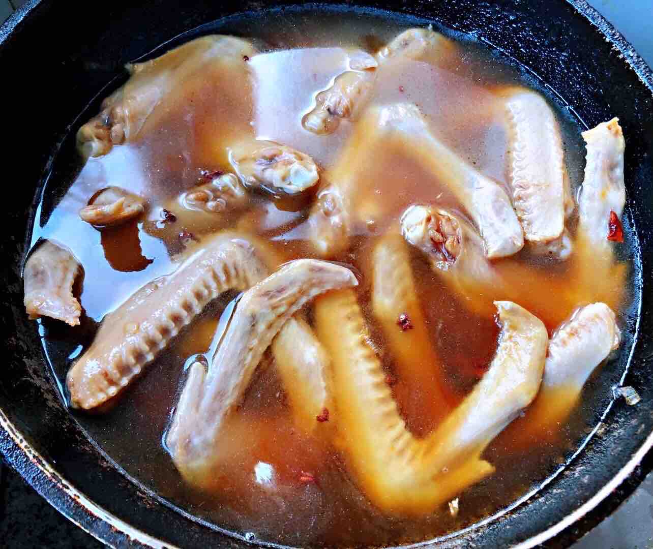 紅燒鴨翅的做法-家常味燉菜譜