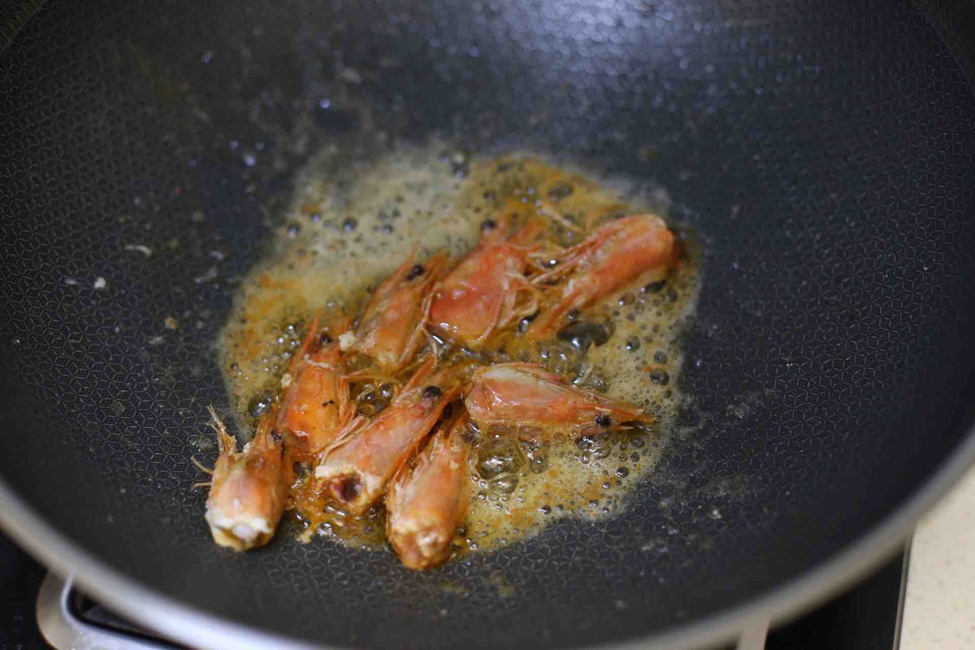 白菜鮮蝦豆腐煲的做法-家常味燉菜譜