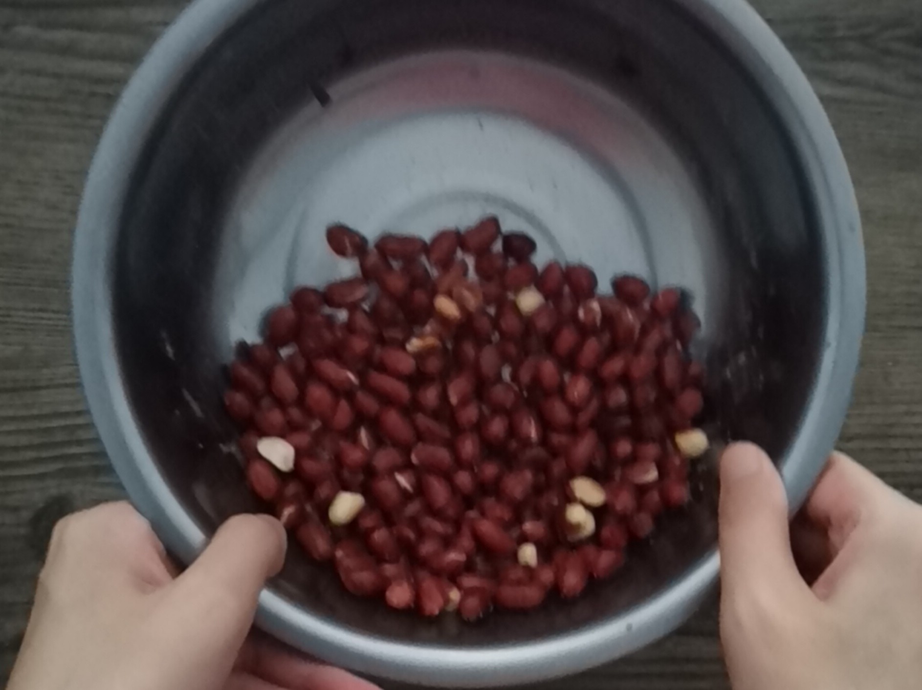 這樣炸花生米，香脆又不糊的做法-咸鮮味炒菜譜