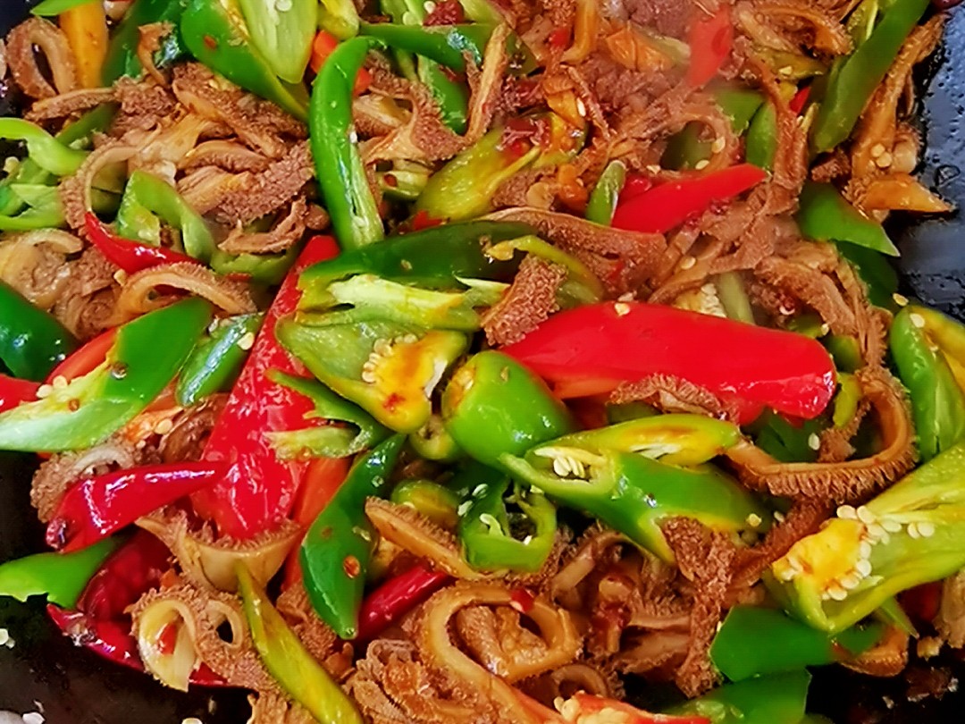 毛肚不要只來燙火鍋,做成香辣味,又嫩又脆又下飯的做法-香辣味炒菜譜-易網(wǎng)健康養(yǎng)生網(wǎng) 毛肚不要只來燙火鍋,做成香辣味,又嫩又脆又下飯的做法-香辣味炒菜譜