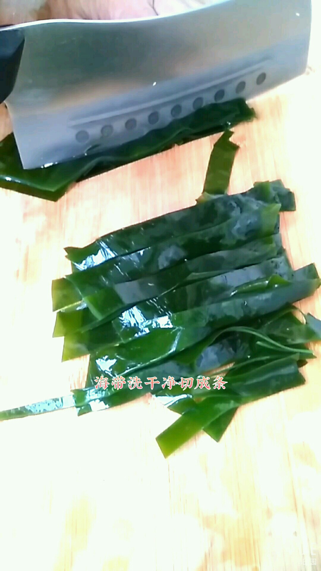 大白菜配海帶 人人都喜愛的做法-家常味燒菜譜-易網健康養生網 大白菜配海帶 人人都喜愛的做法-家常味燒菜譜