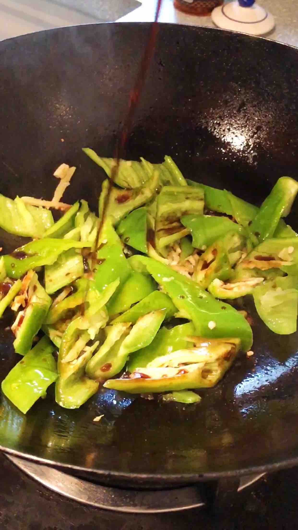 豆皮好吃做法的做法-香辣味炒菜譜-易網健康養生網 豆皮好吃做法的做法-香辣味炒菜譜