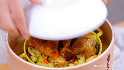 無水蒸雞腿  寶寶輔食食譜的做法-家常味蒸菜譜