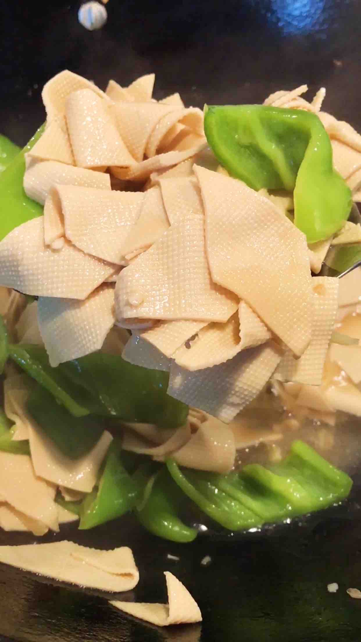 豆皮好吃做法的做法-香辣味炒菜譜-易網健康養生網 豆皮好吃做法的做法-香辣味炒菜譜