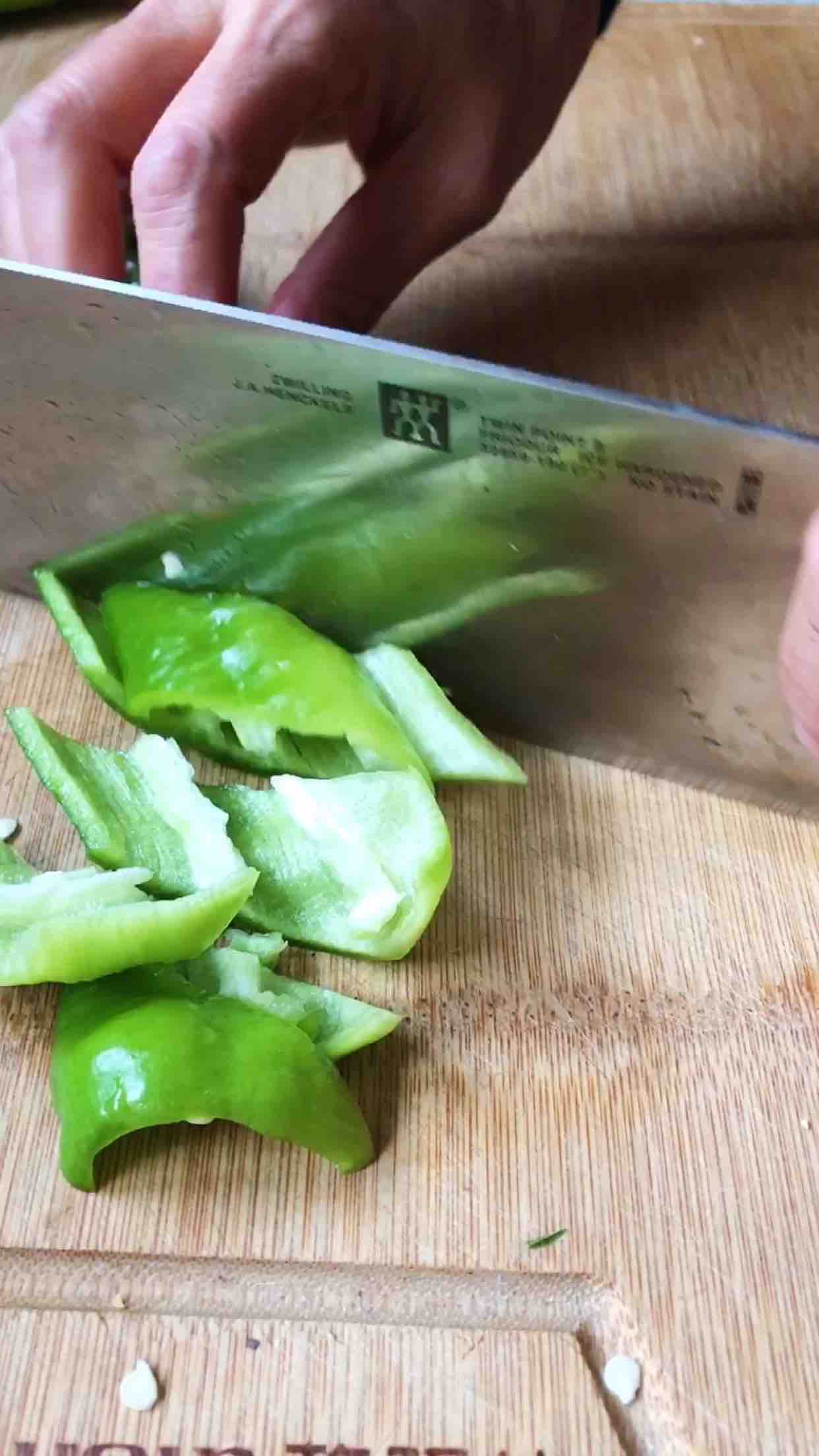 豆皮好吃做法的做法-香辣味炒菜譜-易網健康養生網 豆皮好吃做法的做法-香辣味炒菜譜