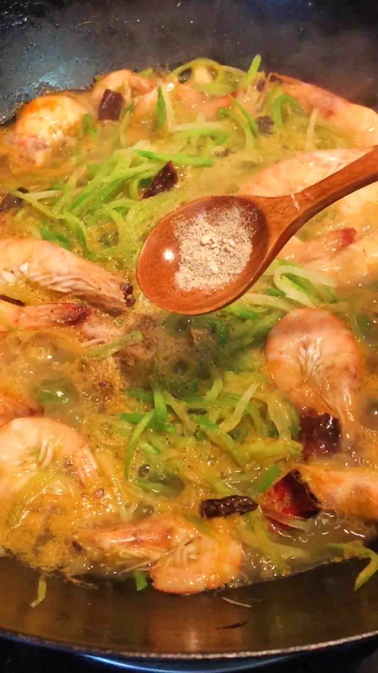 蘿卜絲蝦的做法-咸鮮味炒菜譜-易網健康養生網 蘿卜絲蝦的做法-咸鮮味炒菜譜