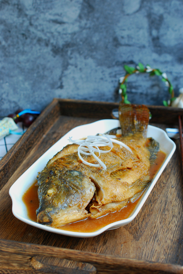 醬燜羅非魚的做法-醬香味燜菜譜-易網健康養生網 醬燜羅非魚的做法-醬香味燜菜譜