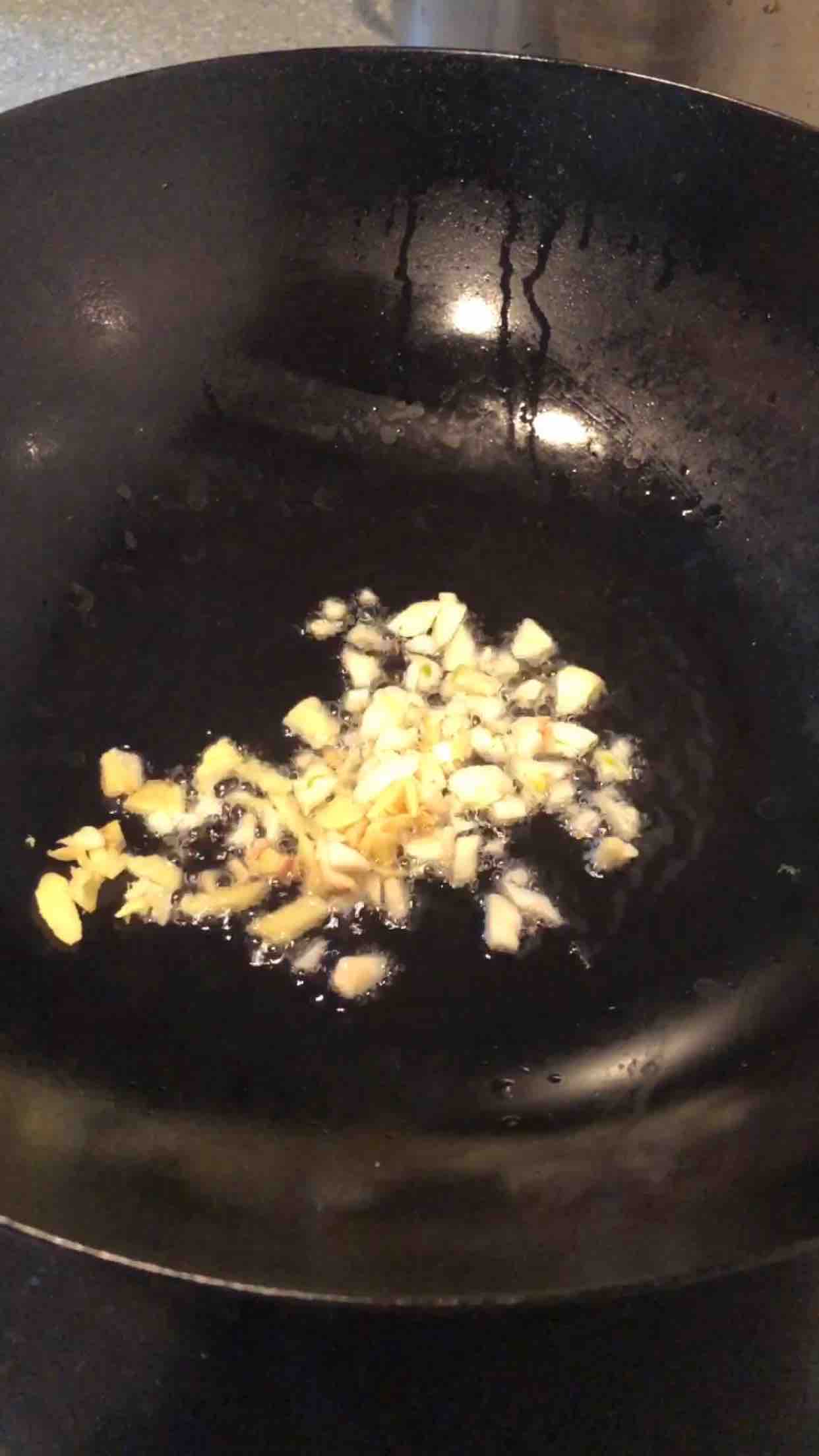 老臘肉豆皮的做法-家常味炒菜譜