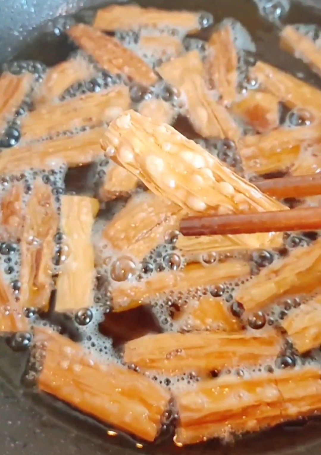 蔥燒賽鹿筋的做法-家常味其它工藝菜譜-易網(wǎng)健康養(yǎng)生網(wǎng) 蔥燒賽鹿筋的做法-家常味其它工藝菜譜