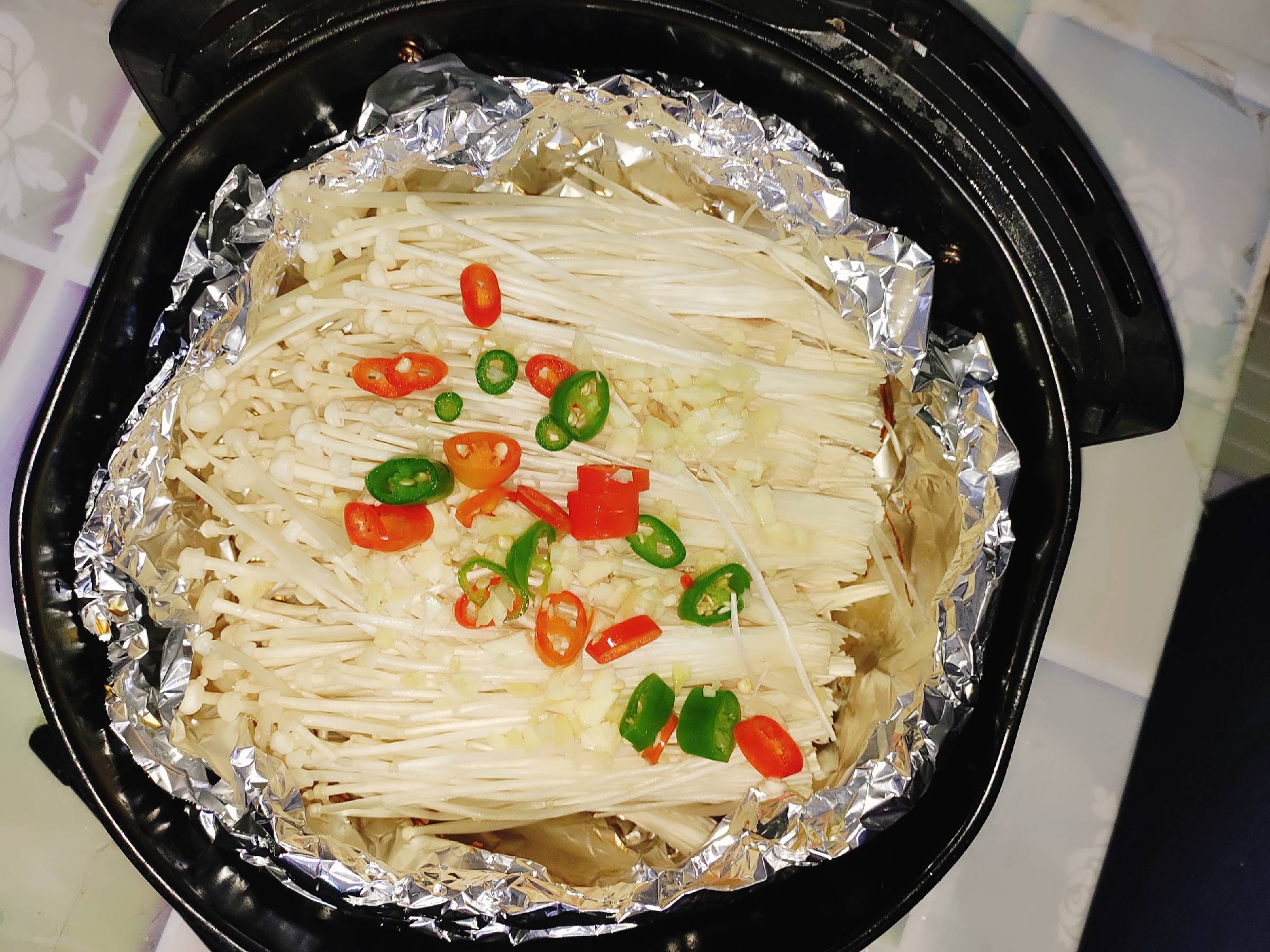 不放鹽的錫紙金針菇的做法-酸辣味燒菜譜-易網健康養生網 不放鹽的錫紙金針菇的做法-酸辣味燒菜譜