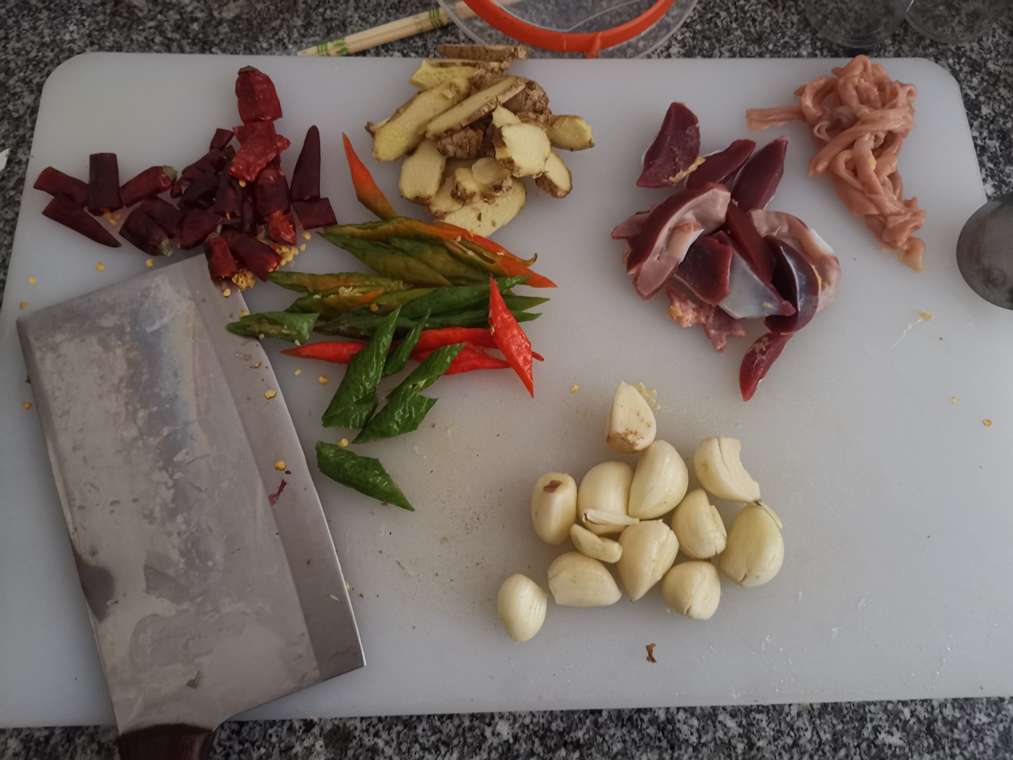 泡椒啤酒鴨的做法-家常味炒菜譜