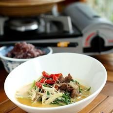 金湯水煮牛肉的做法-酸辣味炒菜譜