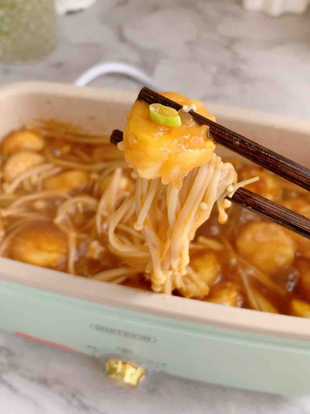 紅燒日本豆腐煲的做法-咸鮮味燒菜譜