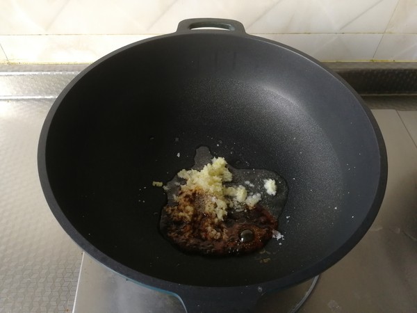 蒜泥粉絲蒸蝦的做法-蒜香味蒸菜譜