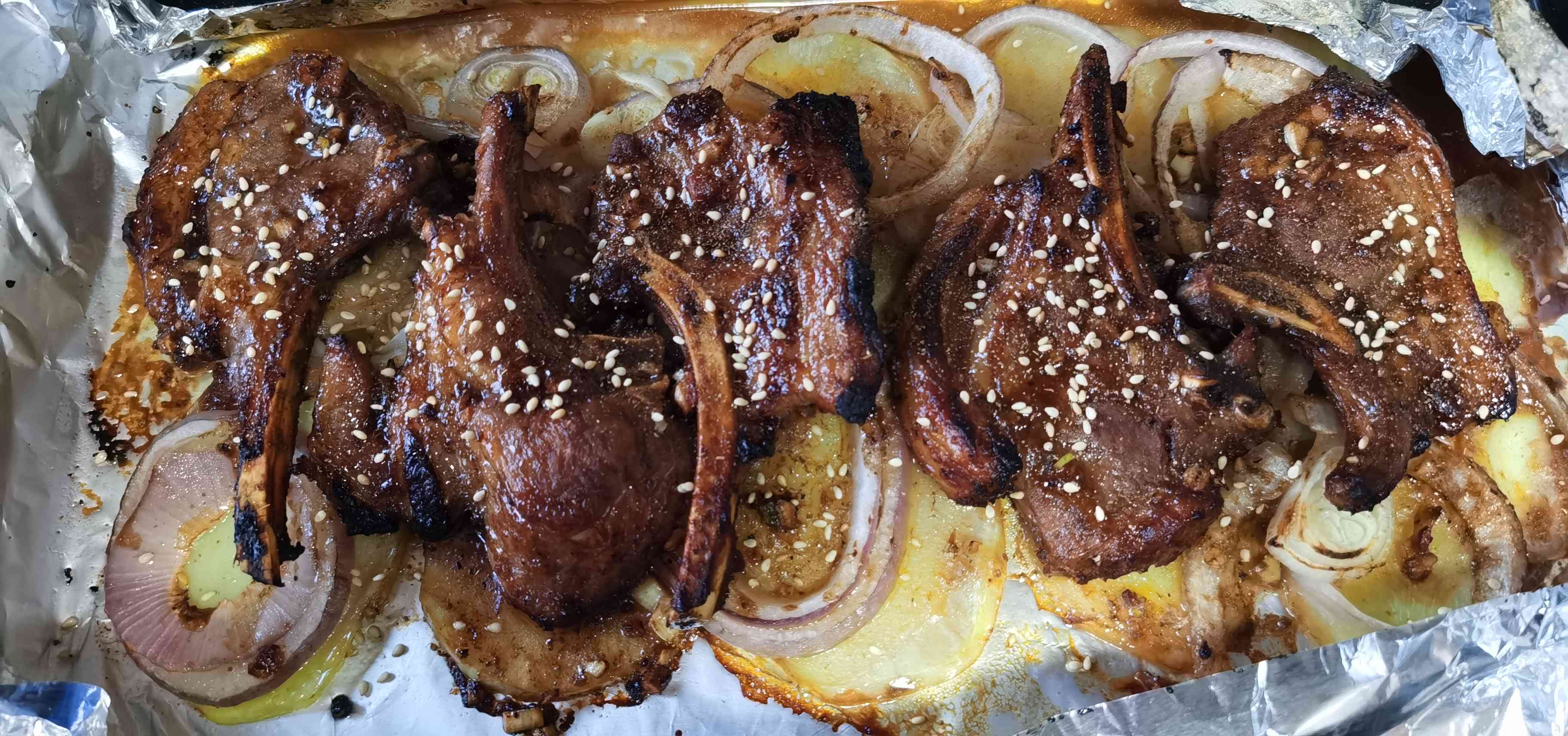 法式烤羊排的做法-蒜香味烤菜譜-易網(wǎng)健康養(yǎng)生網(wǎng) 法式烤羊排的做法-蒜香味烤菜譜