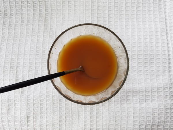 微辣鮮嫩的下飯菜,青紅椒炒肉絲的做法-咸鮮味炒菜譜-易網健康養生網 微辣鮮嫩的下飯菜,青紅椒炒肉絲的做法-咸鮮味炒菜譜